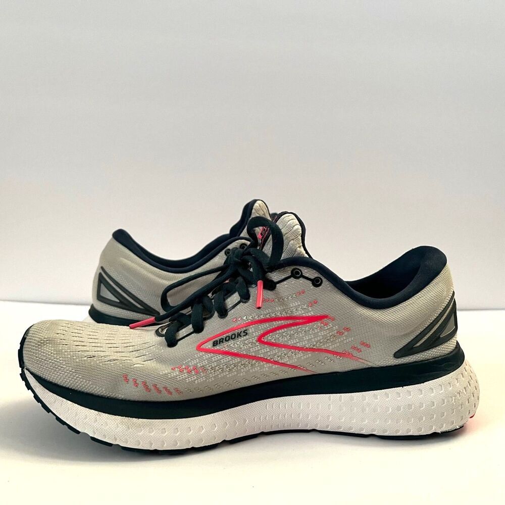 Brooks Glycerin 19 Sneakers Gray Running Shoes 1203431B110 Women Size 10.5
